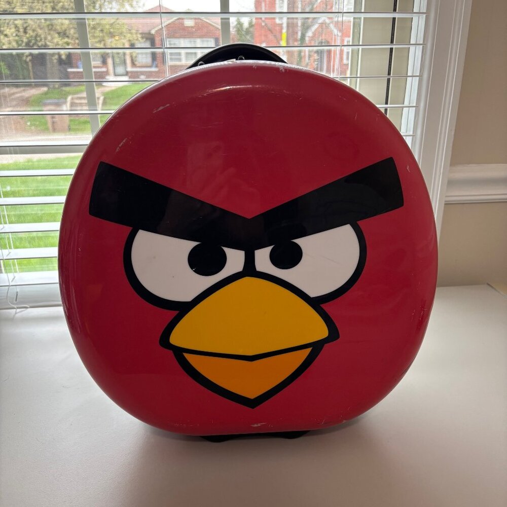 Angry Birds Rovio Carry-On Wheeled Hard Shell Suitcase, RARE, good condition!